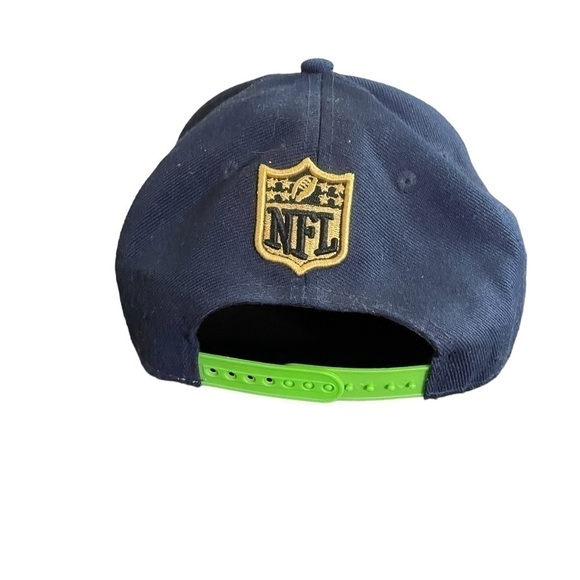 New Era 9Fifty Seattle Seahawks SnapBack Vintage Hat • NWOT - Picture 5 of 9